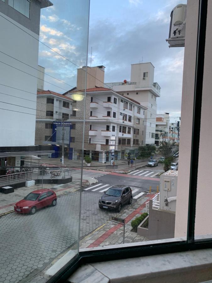 Lindo Em Canasvieiras A Uma Quadra Do Mar - Proximo Ao Trapiche Dos Barcos Piratas 公寓 Florianopolis